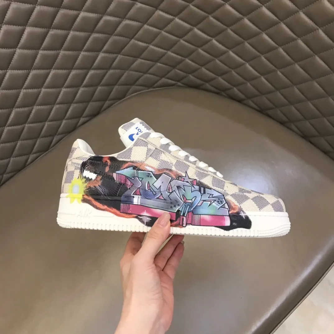 Men's shoes 💰p460 "*OUIS *UITTO*" x OFF-WHITE x Nike tripartite collaboration! Trendy and cool men's casual sports shoes with unrivaled color matching. The design idea basically continues the style of THE TEN. The Swoosh line and tongue label have a very familiar visual effect and are both fashionable and trendy! A must-have for fashionistas! The effect on your feet is absolutely stunning! Size: 38-45